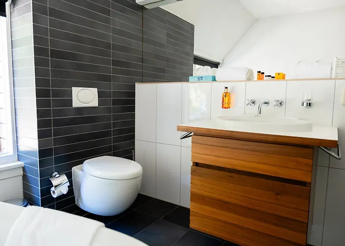 Het Wellnest Bed and breakfast 4*